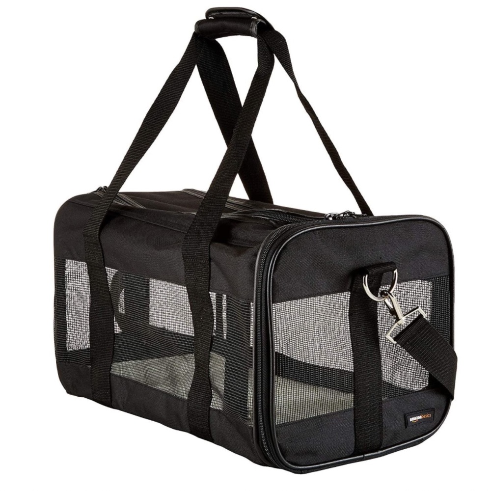 Amazon Basics Medium Soft-Sided Mesh Pet Airline Travel Carrier
Bag , Black
